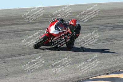 media/Oct-13-2025-Moto Forza (Mon) [[a66d839500]]/3-B Group/Session 2 (Bowl)/